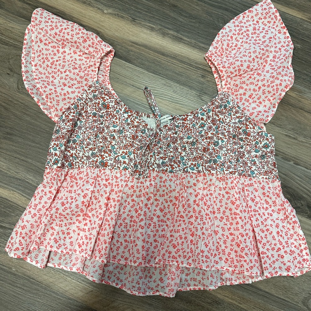 American Eagle ruffle tie top